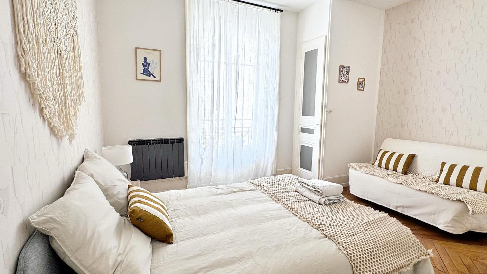 Suite Cinnabar Oullins Buitenkant foto